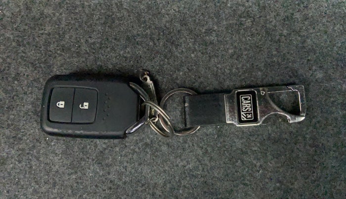 2019 Honda Amaze 1.5 V CVT I-DTEC, Diesel, Automatic, 30,397 km, Key Close-up