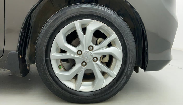 2019 Honda Amaze 1.5 V CVT I-DTEC, Diesel, Automatic, 30,397 km, Right Front Tyre