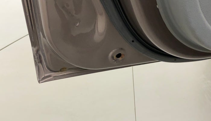 2018 Tata TIGOR XZA PETROL, Petrol, Automatic, 69,393 km, Front passenger door - Door stopper rubber missing