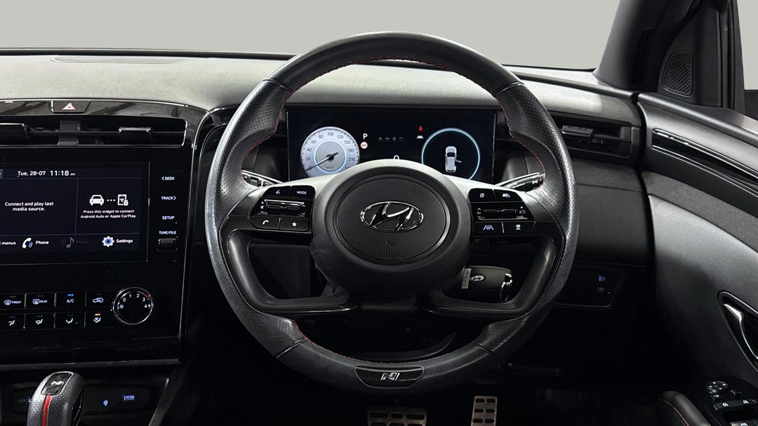 2023 Hyundai Tucson N Line (FWD), Automatic, 47050 km, Steering Wheel Close-up
