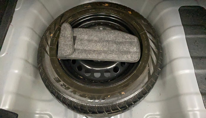 2014 Hyundai Xcent S (O) 1.2, Petrol, Manual, 36,733 km, Spare Tyre