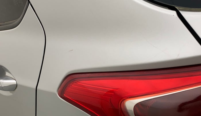 2014 Hyundai Grand i10 ASTA 1.2 KAPPA VTVT, Petrol, Manual, 1,24,531 km, Left quarter panel - Minor scratches