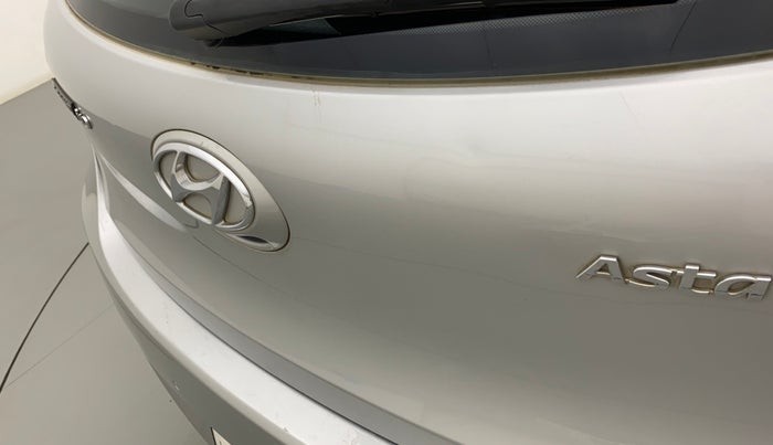 2014 Hyundai Grand i10 ASTA 1.2 KAPPA VTVT, Petrol, Manual, 1,24,531 km, Dicky (Boot door) - Minor scratches