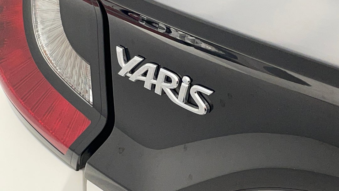 2022 Toyota Yaris Ascent Sport, Automatic, 32286 km, Badge (Boot Left Side)