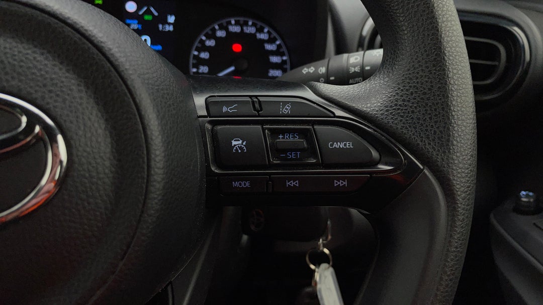 2022 Toyota Yaris Ascent Sport, Automatic, 32286 km, Cruise Control