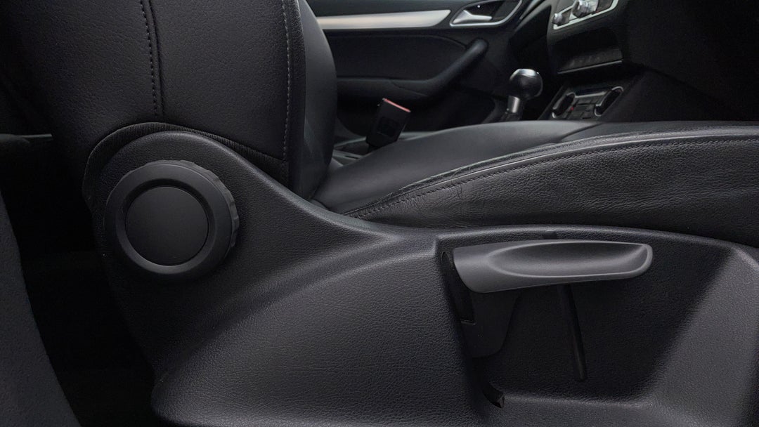 2018 Audi Q3 1.4 Tfsi (110kw), Automatic, 108021 km, Drivers Side Adjustment Panel