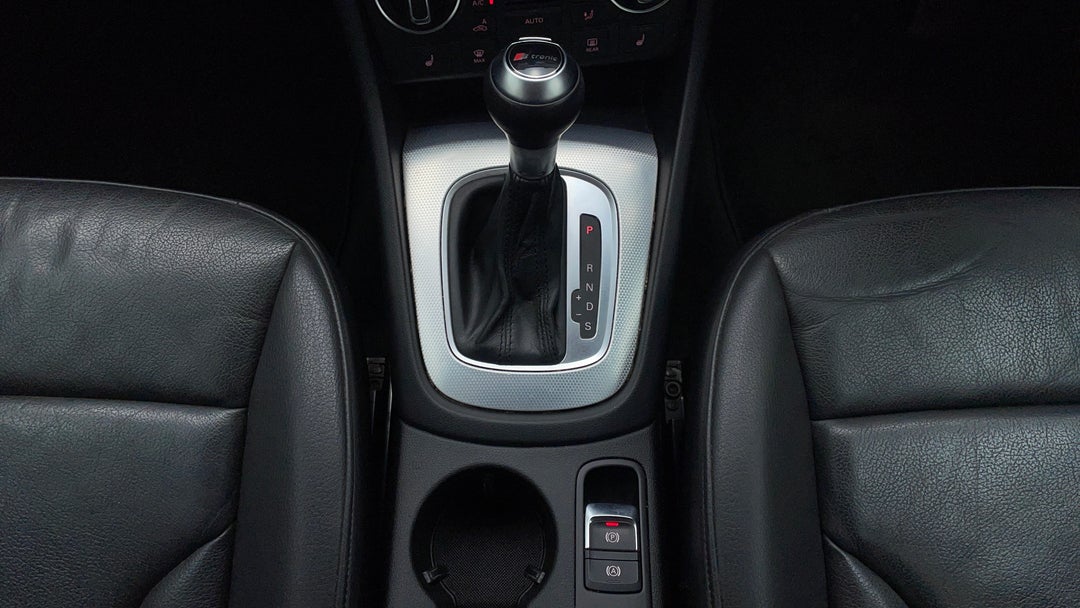 2018 Audi Q3 1.4 Tfsi (110kw), Automatic, 108021 km, Gear Lever 