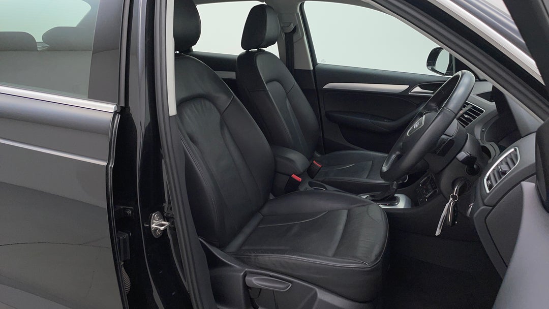 2018 Audi Q3 1.4 Tfsi (110kw), Automatic, 108021 km, Right Side Front Door Cabin View