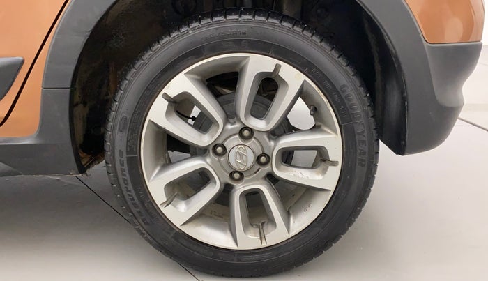 2017 Hyundai i20 Active 1.2 SX, Petrol, Manual, 79,131 km, Left Rear Wheel