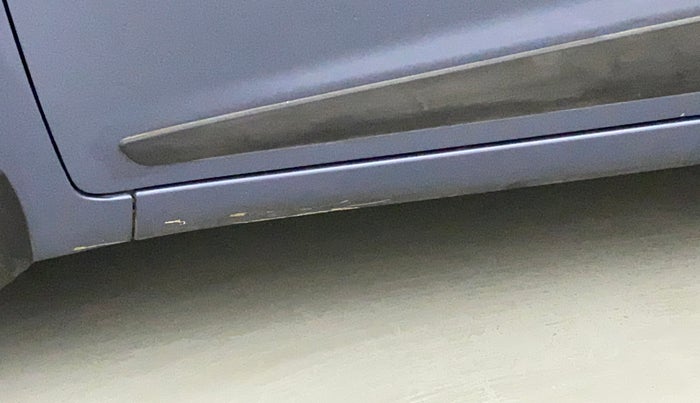 2015 Hyundai Xcent S 1.2, Petrol, Manual, 25,775 km, Left running board - Minor scratches
