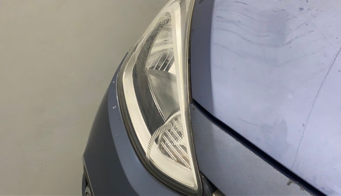 2015 Hyundai Xcent S 1.2, Petrol, Manual, 25,775 km, Right headlight - Faded