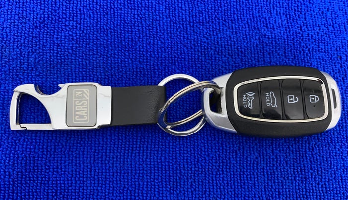 2022 Hyundai Verna SX (O) 1.5 VTVT IVT, Petrol, Automatic, 13,558 km, Key Close Up