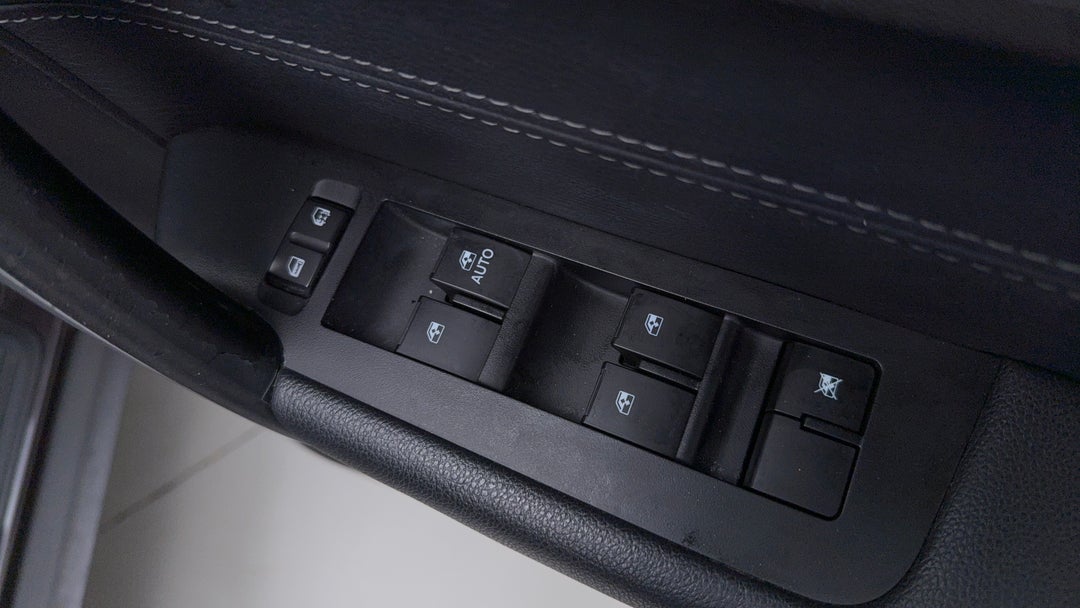 Drivers Side Door Panel Controls