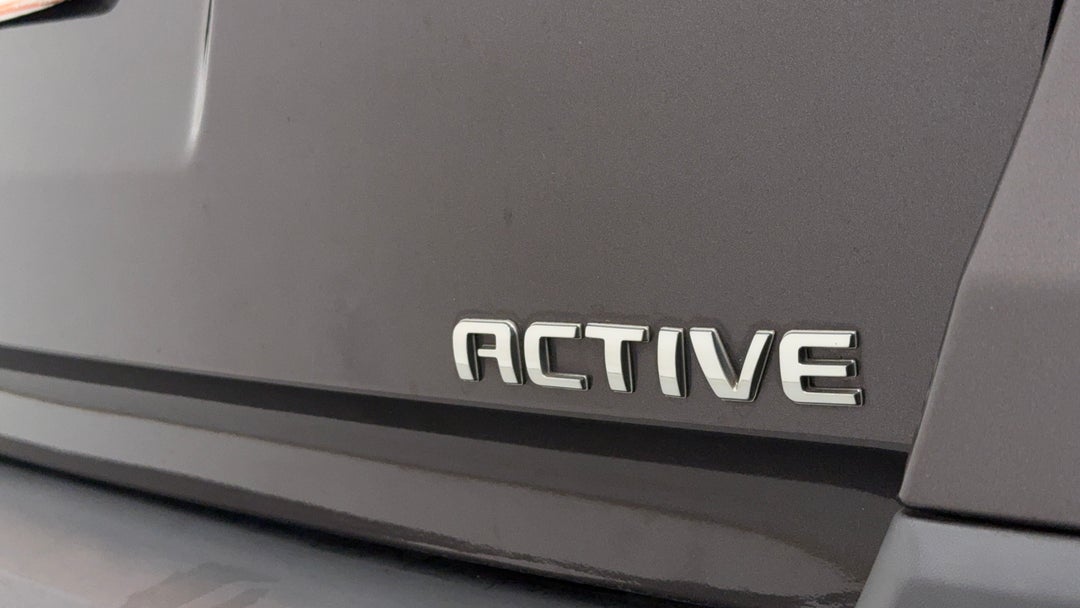 Badge (Boot Right Side)