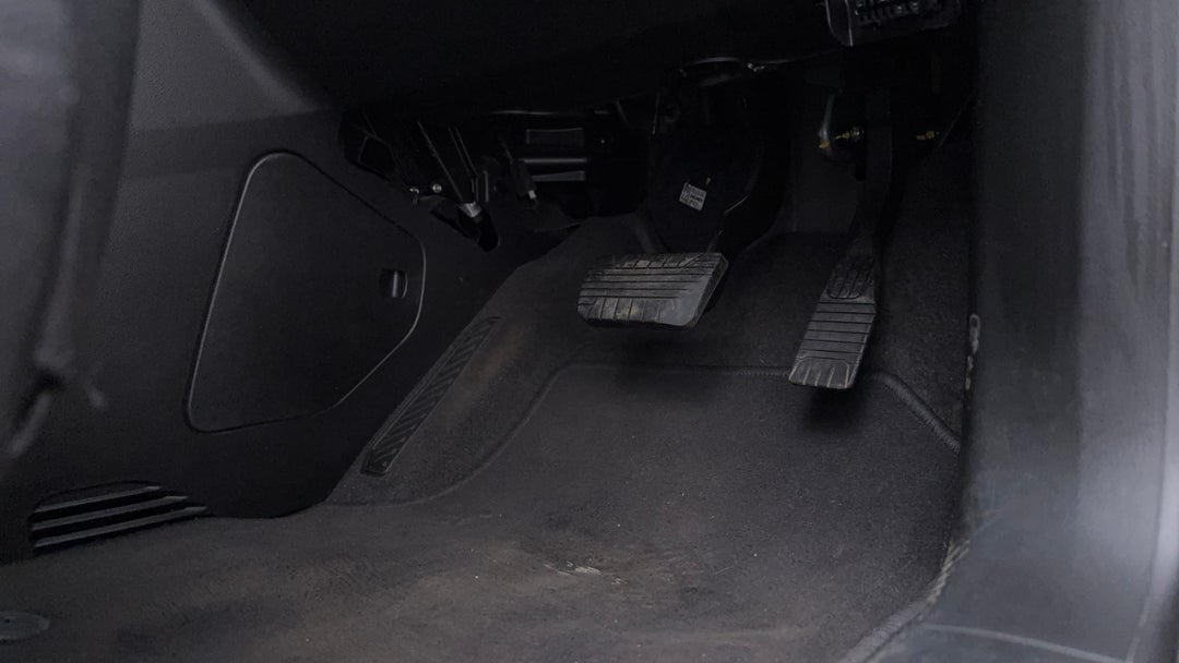 Pedals and Footmat