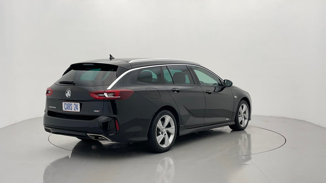 Right Back Diagonal (45- Degree) View