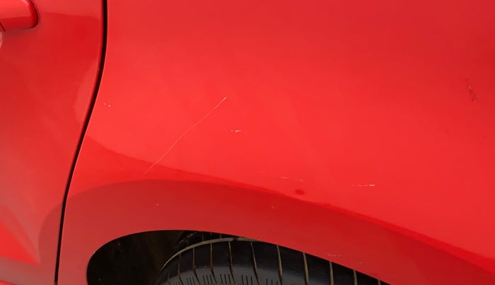 2014 Volkswagen Polo HIGHLINE1.2L, Petrol, Manual, 80,111 km, Left quarter panel - Minor scratches