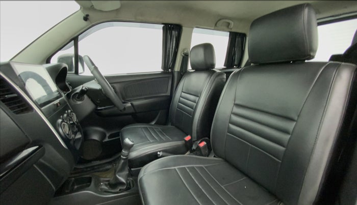 2014 Maruti Wagon R Stingray VXI, Petrol, Manual, 32,817 km, Right Side Front Door Cabin