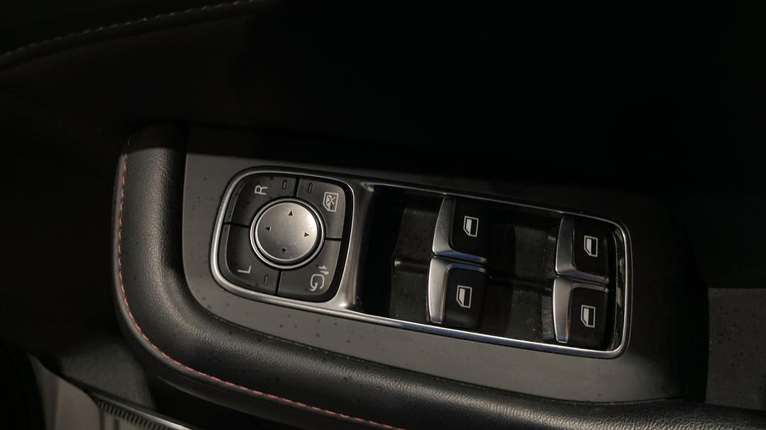 2023 MG HS Excite, Automatic, 32789 km, Drivers Side Door Panel Controls