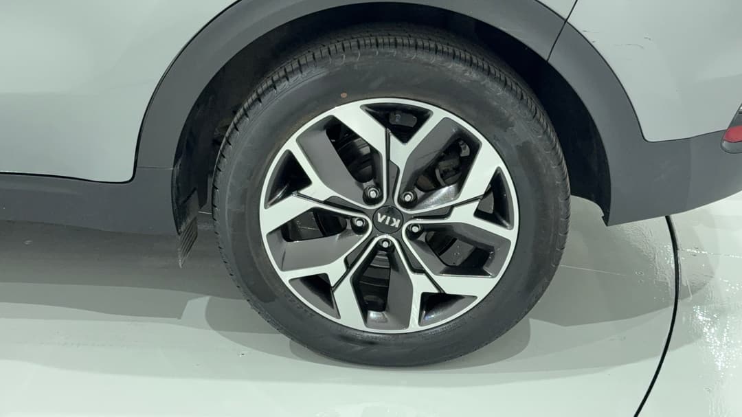 2021 Kia Sportage Sx (FWD), Automatic, 52014 km, Left Rear Wheel