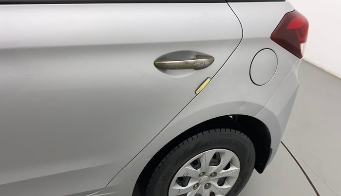2017 Hyundai Elite i20 SPORTZ 1.2, Petrol, Manual, 1,12,336 km, Left quarter panel - Minor scratches