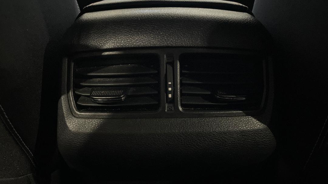 2022 LDV T60 Max Pro (4x4), Automatic, 84920 km, Rear A/C Vent