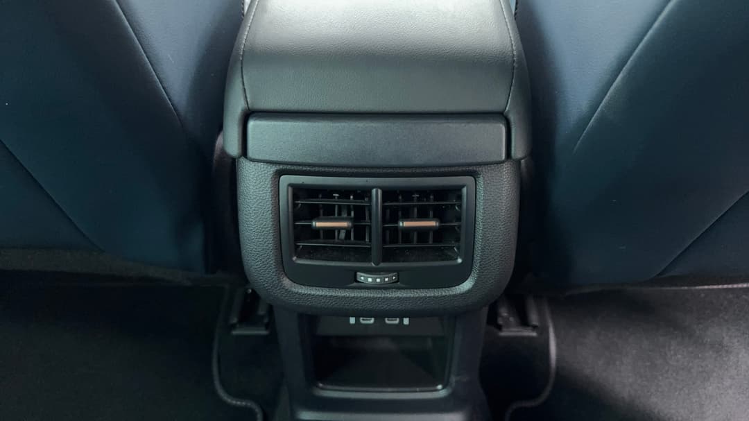 2022 Cupra Ateca Vzx, Automatic, 52525 km, Rear A/C Vent
