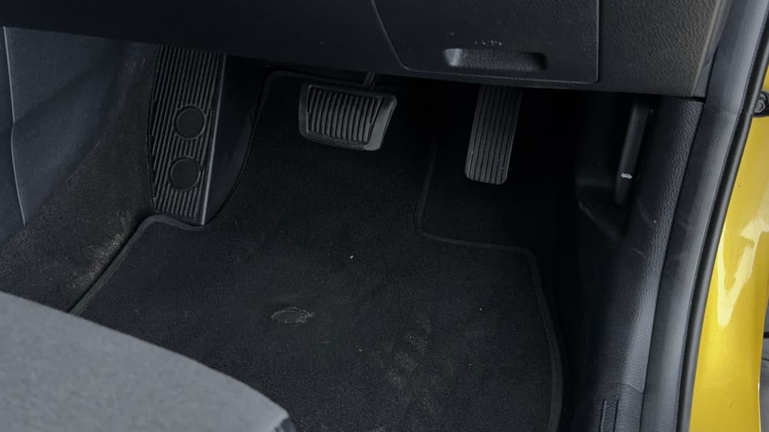 2020 Kia Seltos Sport+ (FWD), Automatic, 99663 km, Pedals and Footmat