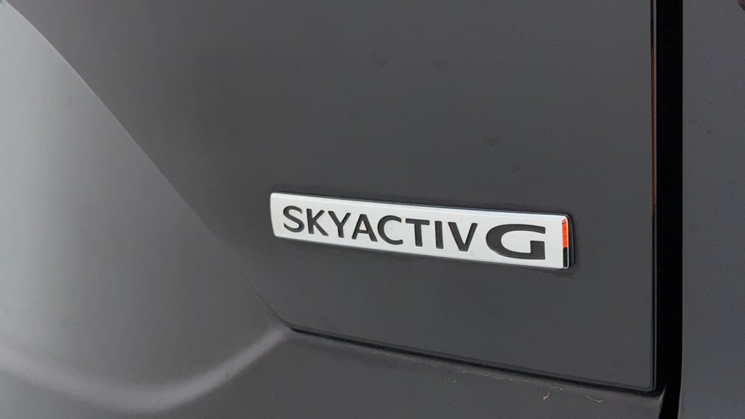 Badge (Boot Right Side)