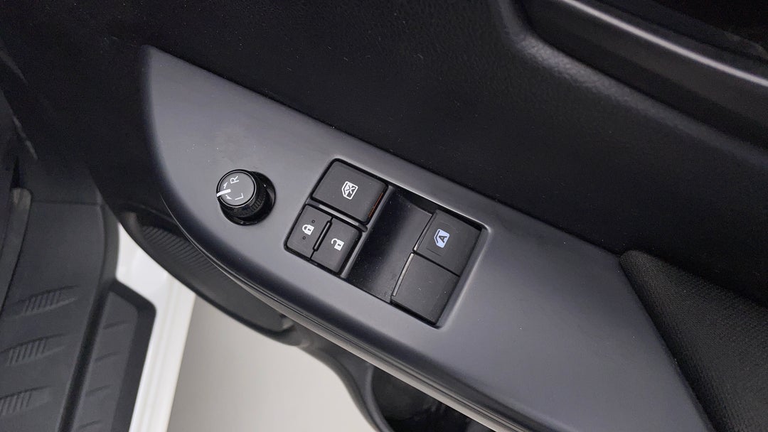 Drivers Side Door Panel Controls