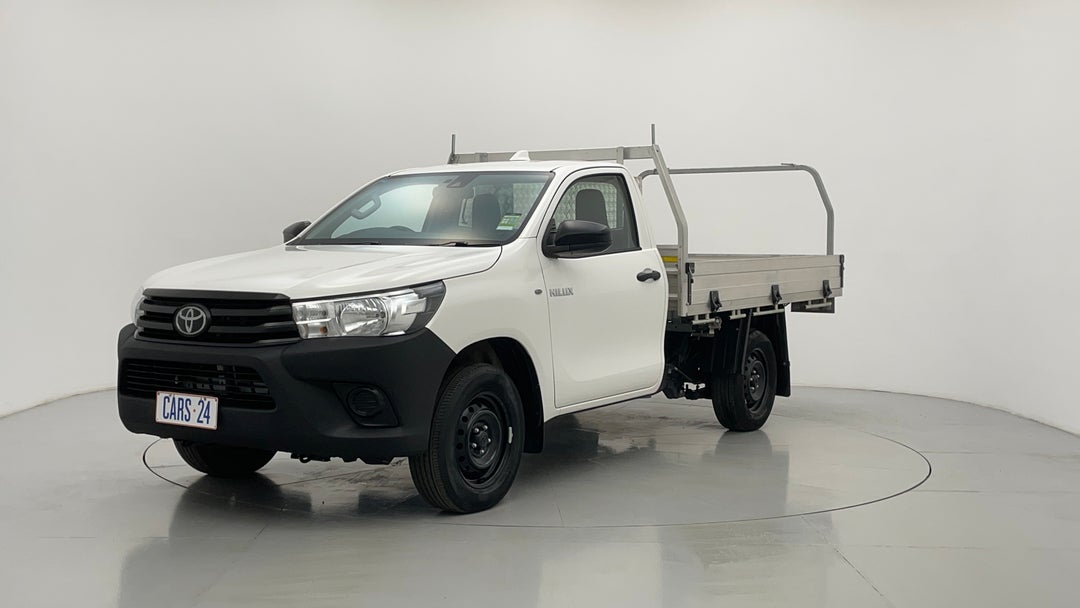 Left Front Diagonal (45- Degree) View