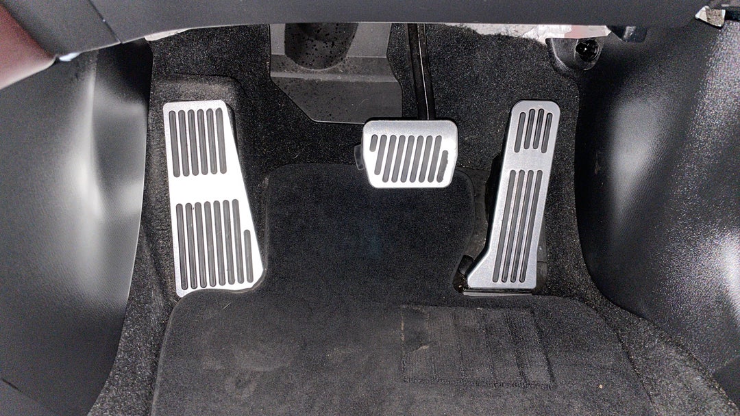 Pedals and Footmat