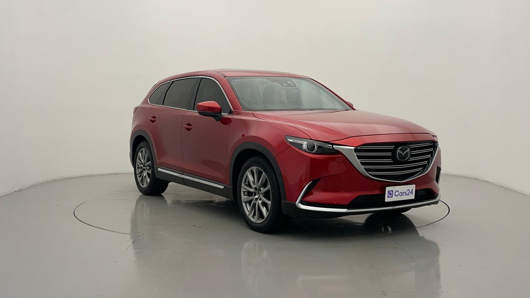 Right Front Diagonal (45- Degree) View