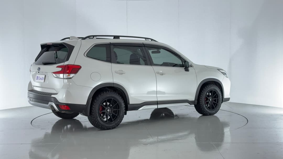 2019 Subaru Forester 2.5i-s (AWD), Automatic, 76430 km, Right Back Diagonal (45- Degree) View