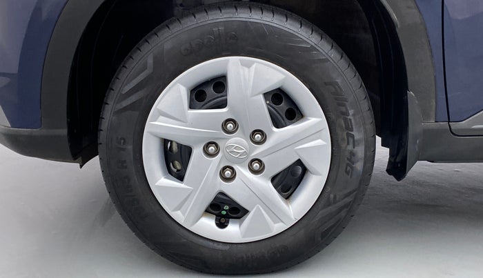 2020 Hyundai VENUE S MT 1.2 KAPPA, Petrol, Manual, 10,005 km, Left Front Wheel