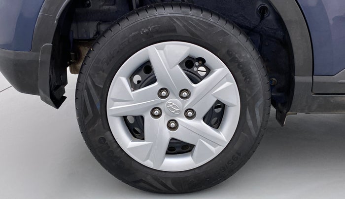 2020 Hyundai VENUE S MT 1.2 KAPPA, Petrol, Manual, 10,005 km, Right Rear Wheel