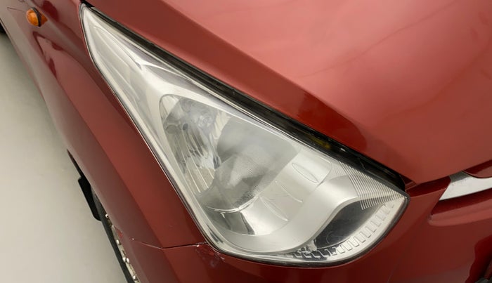 2014 Hyundai Eon D-LITE+, Petrol, Manual, 64,828 km, Right headlight - Minor scratches