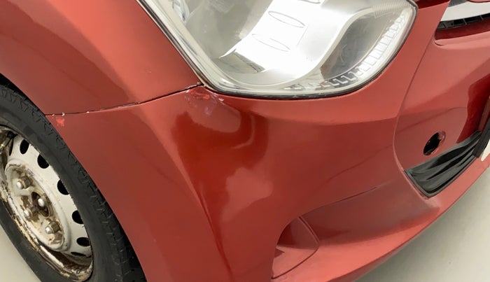 2014 Hyundai Eon D-LITE+, Petrol, Manual, 64,828 km, Front bumper - Paint has minor damage