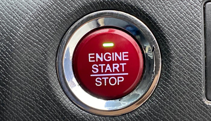 2017 Honda BR-V 1.5L I-VTEC V CVT, Petrol, Automatic, 27,628 km, Keyless Start/ Stop Button