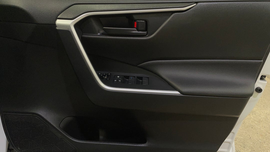 2020 Toyota RAV4 Gx (2wd), Automatic, 82146 km, Speaker View