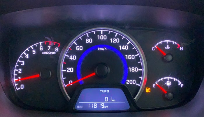 2018 Hyundai Grand i10 MAGNA 1.2 KAPPA VTVT, Petrol, Manual, 11,700 km, Odometer Image