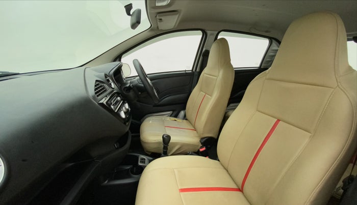 2017 Datsun Redi Go S 1.0, Petrol, Manual, 64,902 km, Right Side Front Door Cabin