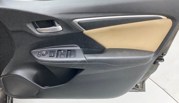 2017 Honda Jazz 1.2L I-VTEC V, Petrol, Manual, 84,952 km, Driver Side Door Panels Control