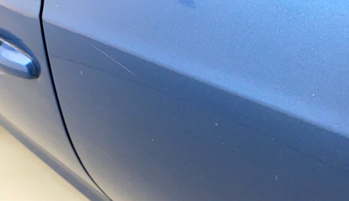 2017 Maruti IGNIS DELTA 1.2, Petrol, Manual, 18,403 km, Rear left door - Minor scratches