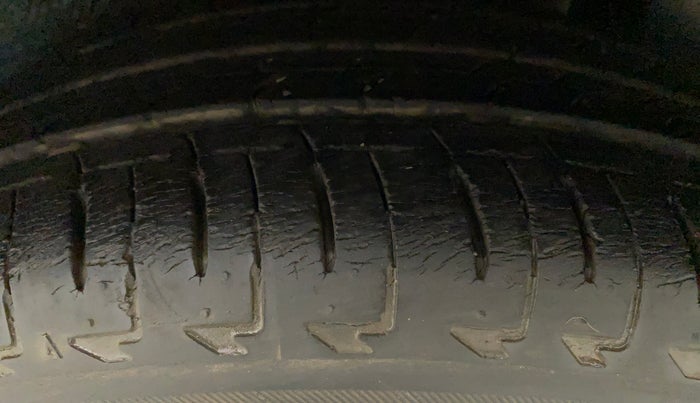 2017 Maruti IGNIS DELTA 1.2, Petrol, Manual, 18,499 km, Left Rear Tyre Tread