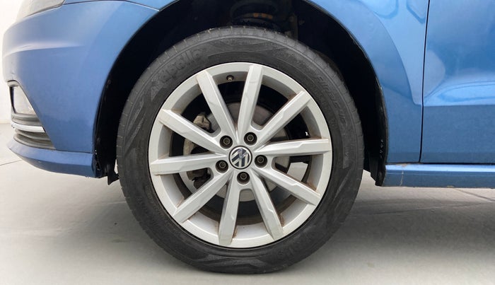 2018 Volkswagen Ameo HIGHLINE PLUS 1.5L AT 16 ALLOY, Diesel, Automatic, 39,028 km, Left Front Wheel