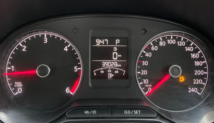 2018 Volkswagen Ameo HIGHLINE PLUS 1.5L AT 16 ALLOY, Diesel, Automatic, 39,028 km, Odometer Image
