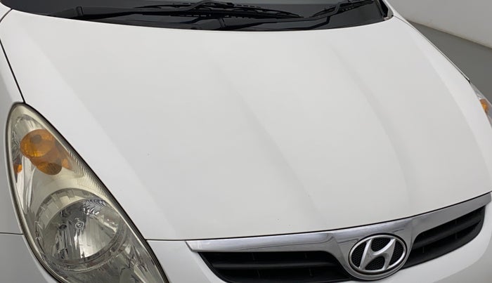 2011 Hyundai i20 SPORTZ 1.2, Petrol, Manual, 69,499 km, Bonnet (hood) - Slightly dented