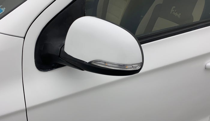 2011 Hyundai i20 SPORTZ 1.2, Petrol, Manual, 69,499 km, Left rear-view mirror - Indicator light not working