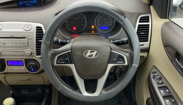 2011 Hyundai i20 SPORTZ 1.2, Petrol, Manual, 69,499 km, Steering Wheel Close Up
